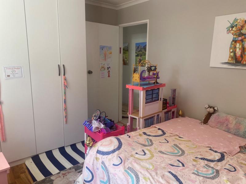 To Let 3 Bedroom Property for Rent in Kirstenhof Western Cape